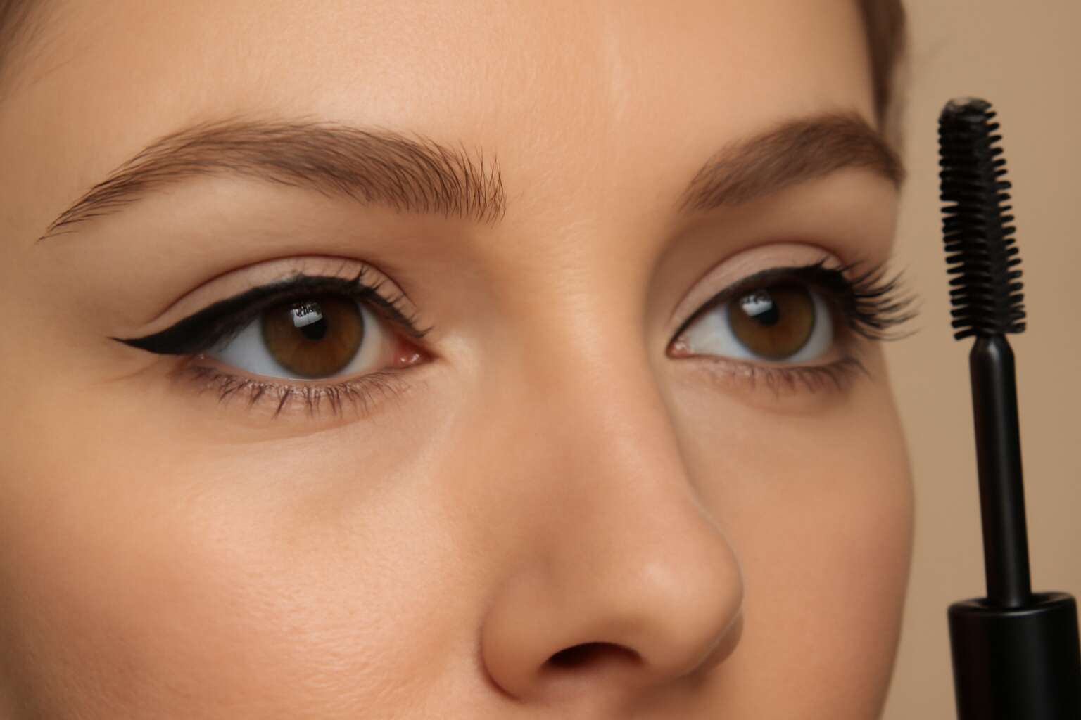 permanent eyeliner when can i wear mascara