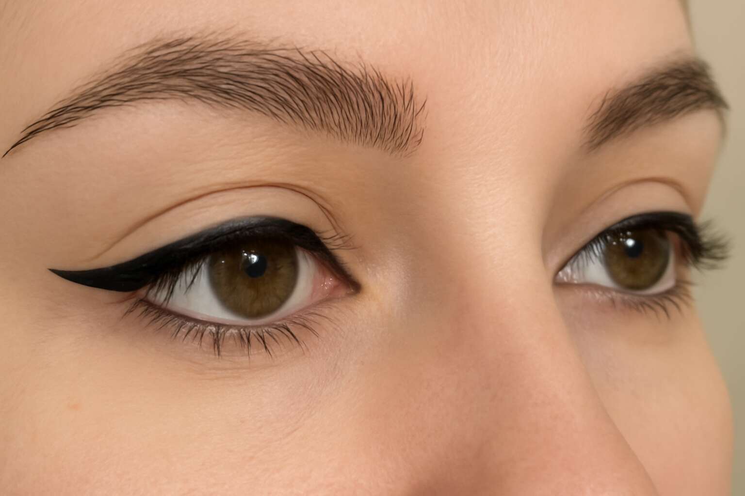 what is permanent eyeliner