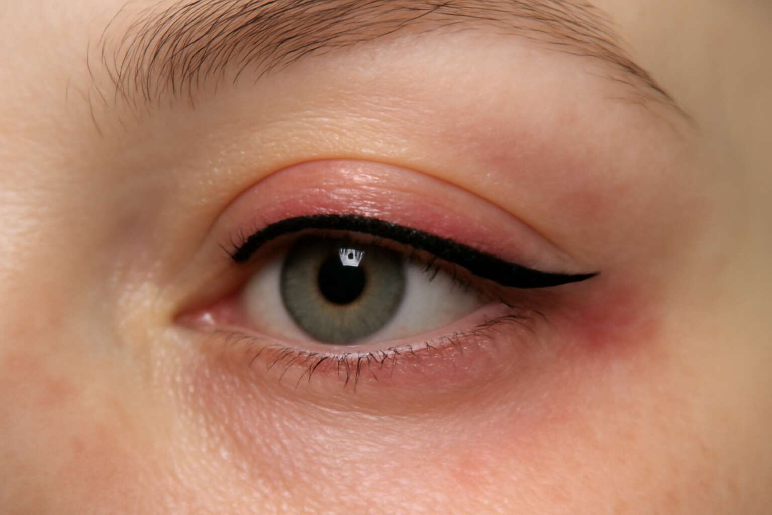 eyeliner tattoo infection