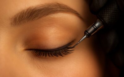 A quick guide: does permanent eyeliner ruin your lashes and what to expect