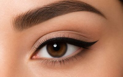 Cosmetic tattoo eyeliner: defined eyes that survive your busiest days.